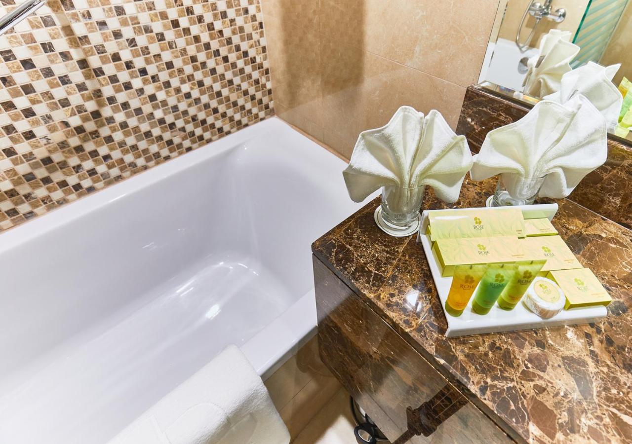 Rose Plaza Hotel Al Barsha Dubaj Zewnętrze zdjęcie
